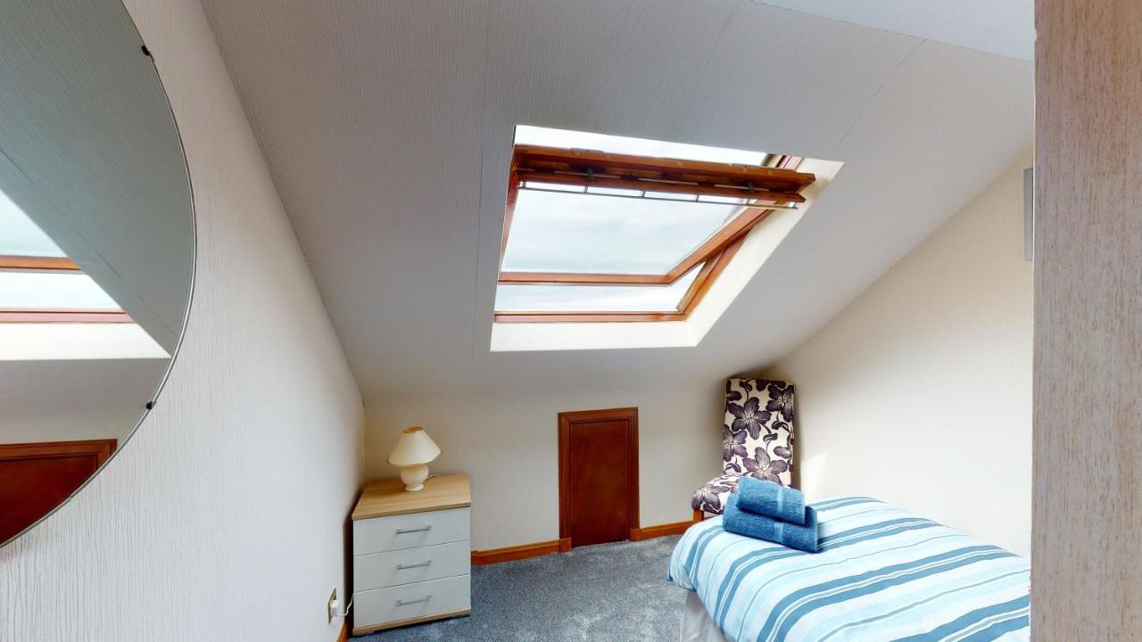 Puffins Nest Gardenstown Exterior photo