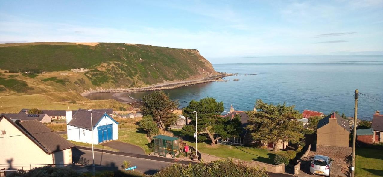 Puffins Nest Gardenstown Exterior photo